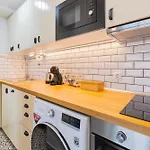 Cosy Remodeled In The Center Фундан