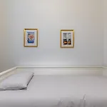 Cosy Remodeled In The Center