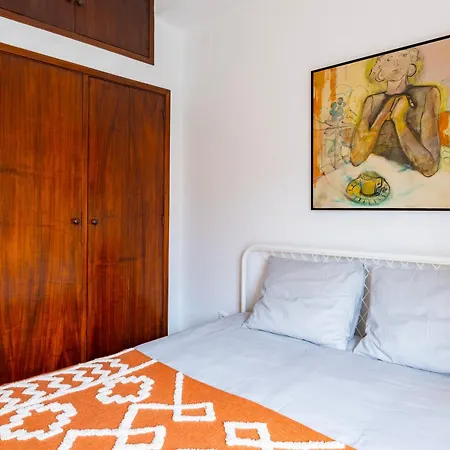 Apartamento Cosy Remodeled In The Center Fundão