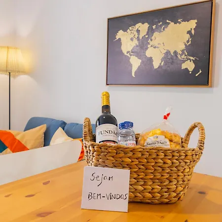 Cosy Remodeled In The Center * Fundão