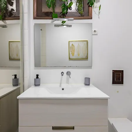 Apartamento Cosy Remodeled In The Center Fundão