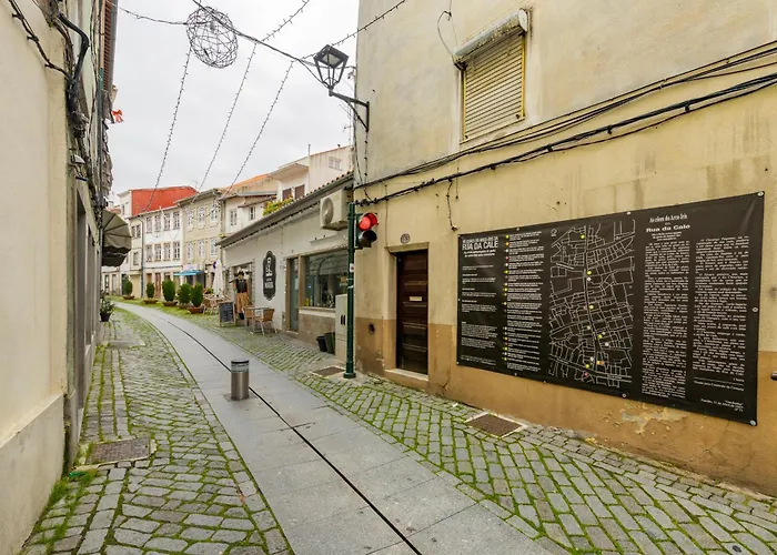 Cosy Remodeled In The Center